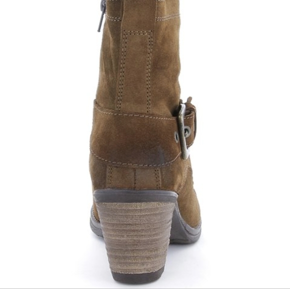 Taos Women's Laka Brown Suede Boot, Sz. 9-9.5, 40 European. - Picture 12 of 14